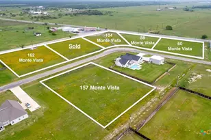 162 Monte Vis St, Victoria, TX 77905 - Photo 1