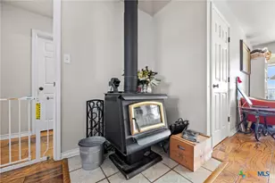 18751 State Hwy 95, Holland, TX 76534 - Photo 12