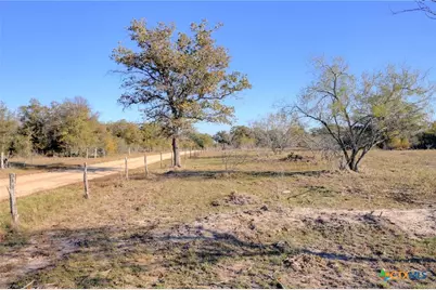 000 Cr 405, Waelder, TX 78959 - Photo 6
