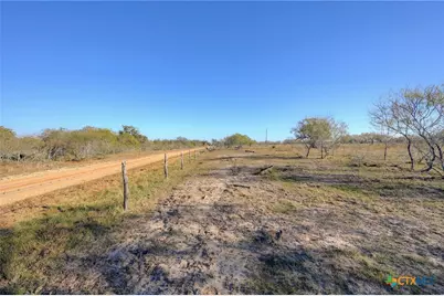 000 Cr 405, Waelder, TX 78959 - Photo 2