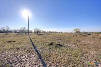 000 Cr 405, Waelder, TX 78959 - Photo 4