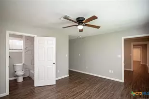 2003 Woodlawn St, Victoria, TX 77901 - Photo 12