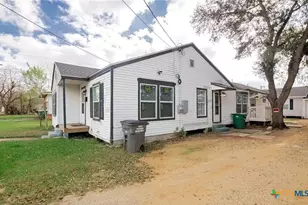 2003 Woodlawn St, Victoria, TX 77901 - Photo 20