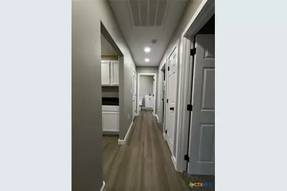 1312 E Anaqua Avenue, Victoria, TX 77901 - Photo 4