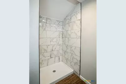 2003 Woodlawn Street #rear, Victoria, TX 77901 - Photo 12