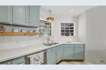 19 Pebblebrook Lane, Wimberley, TX 78676 - Photo 6