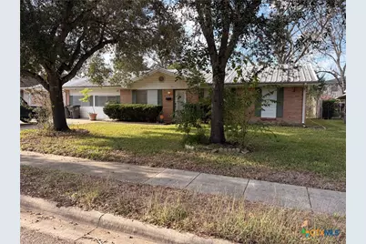 3504 Erwin Avenue, Victoria, TX 77901 - Photo 1