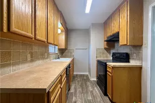 1202 Stewart St, Killeen, TX 76541 - Photo 12