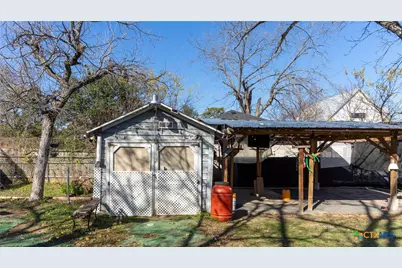 820 N 34th Street, Waco, TX 76710 - Photo 18