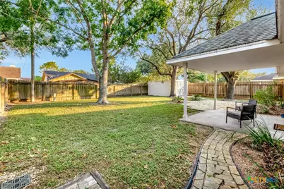 111 Concord Lane, Victoria, TX 77901 - Photo 20