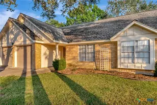 111 Concord Ln, Victoria, TX 77901 - Photo 1