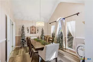 408 Cherrystone Cir, Victoria, TX 77904 - Photo 12