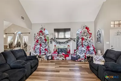 408 Cherrystone Circle, Victoria, TX 77904 - Photo 8