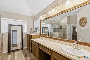 408 Cherrystone Cir, Victoria, TX 77904 - Photo 22