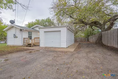 1102 S 3rd Street, Copperas Cove, TX 76522 - Photo 16