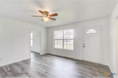 1102 S 3rd Street, Copperas Cove, TX 76522 - Photo 4