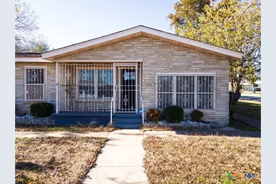 208 N 2nd Street, Copperas Cove, TX 76522 - Photo 4