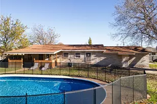 208 N 2nd St, Copperas Cove, TX 76522 - Photo 28