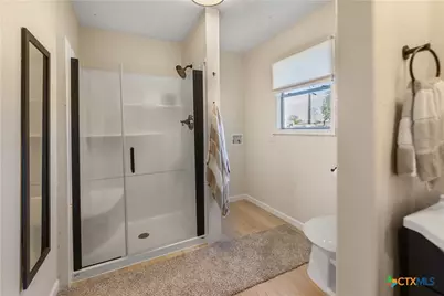 1002 E Commercial Street, Victoria, TX 77901 - Photo 14