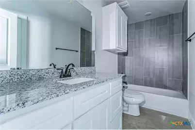 395 W Avenue J, Belton, TX 76513 - Photo 22