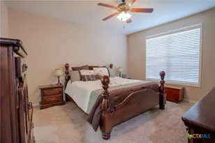 102 Luke Ct, Victoria, TX 77904 - Photo 18