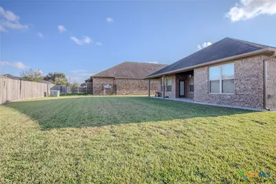 102 Luke Court, Victoria, TX 77904 - Photo 30
