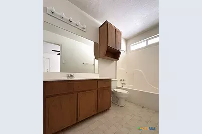 1002 W Avenue B #B, Copperas Cove, TX 76522 - Photo 8