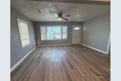 408 Veterans Avenue, Copperas Cove, TX 76522 - Photo 4