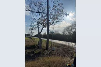 424 Clam Drive, Palacios, TX 77465 - Photo 2