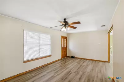 4606 Evergreen Street, Victoria, TX 77904 - Photo 4