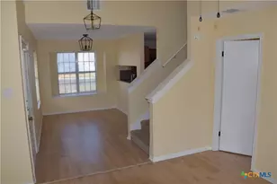 2302 Bluejay Dr, Killeen, TX 76549 - Photo 2