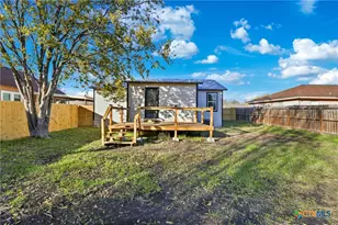 127 Roosevelt Dr, Seguin, TX 78155 - Photo 24