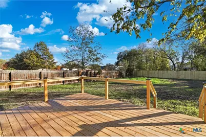127 Roosevelt Drive, Seguin, TX 78155 - Photo 24