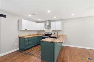 127 Roosevelt Dr, Seguin, TX 78155 - Photo 36