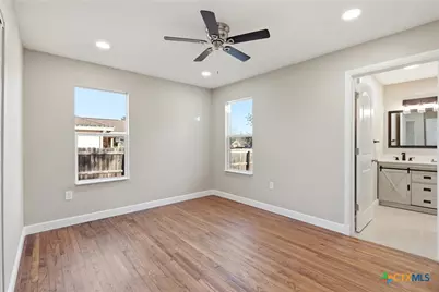 127 Roosevelt Drive, Seguin, TX 78155 - Photo 16