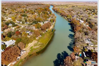 313 Ridge Crest Drive, Seguin, TX 78155 - Photo 40