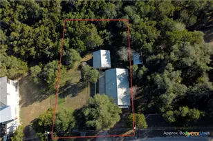 445 Scenic Hills Dr, Canyon Lake, TX 78133 - Photo 2