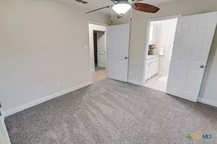 445 Scenic Hills Dr, Canyon Lake, TX 78133 - Photo 14