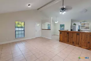 445 Scenic Hills Dr, Canyon Lake, TX 78133 - Photo 6