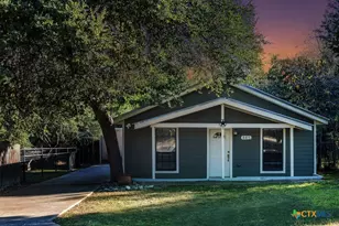 445 Scenic Hills Dr, Canyon Lake, TX 78133 - Photo 1