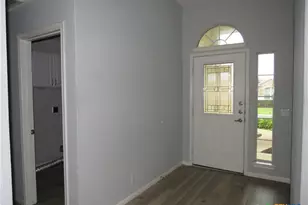 18913 Leigh Ln, Pflugerville, TX 78660 - Photo 2