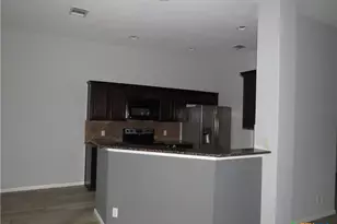 18913 Leigh Ln, Pflugerville, TX 78660 - Photo 6