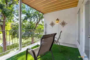 730 E Mather St, New Braunfels, TX 78130 - Photo 22