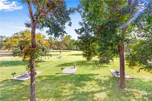 730 E Mather St, New Braunfels, TX 78130 - Photo 20