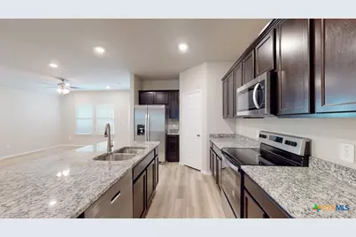 2310 Bee Creek Drive, Copperas Cove, TX 76522 - Photo 6