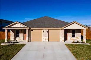202 Adley Ave, Copperas Cove, TX 76522 - Photo 2