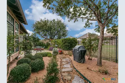 416 Mission Hill Run, New Braunfels, TX 78132 - Photo 24