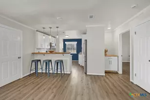 140 Baker Creek Loop, San Marcos, TX 78666 - Photo 8