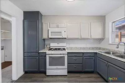 1401 N W S Young Drive, Killeen, TX 76543 - Photo 12