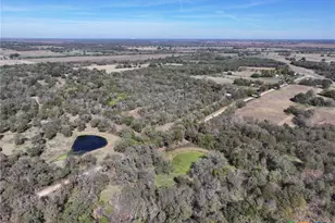 1009 County Rd 412, Chilton, TX 76632 - Photo 6